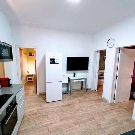 New Camp Nou Apartment/Diret Airport,Beautiful Л'Успіталет-да-Любрагат Екстер'єр фото